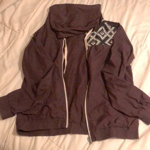 women’s windbreaker jacket